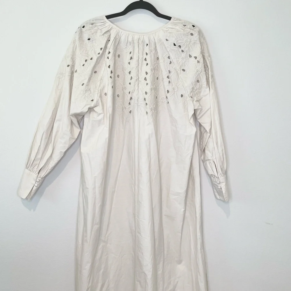 H&M Light Beige Dress with Eyelet Embroidery size S - Picture 7 of 7